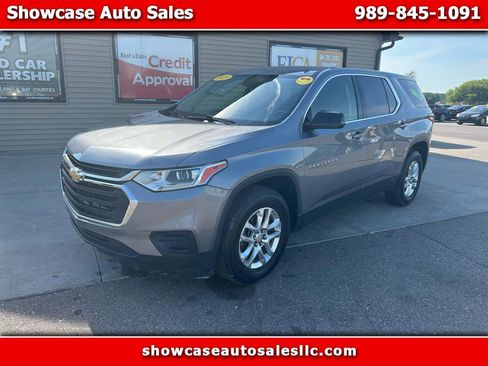 Used 2019 Chevrolet Traverse LS FWD image 1