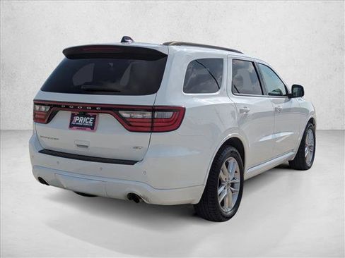 Used 2023 Dodge Durango GT image 5
