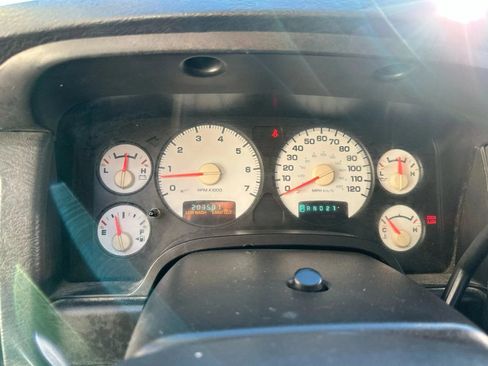 Used 2005 Dodge Ram 1500 Truck SLT RWD image 13