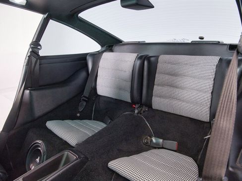 Used 1991 Porsche 911 Carrera image 21