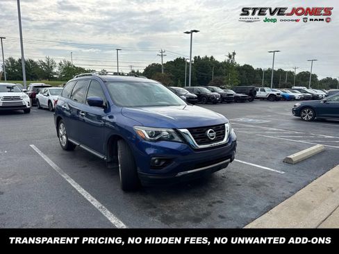 Used 2018 Nissan Pathfinder SL w/ SL Premium Package FWD image 1