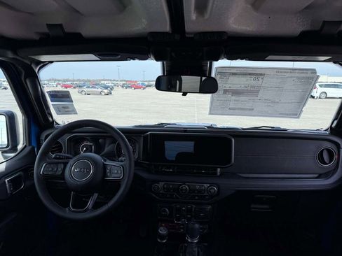 New 2025 Jeep Wrangler Unlimited Rubicon image 26
