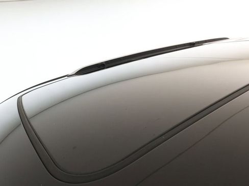 Used 2022 Jeep Grand Cherokee Summit image 8