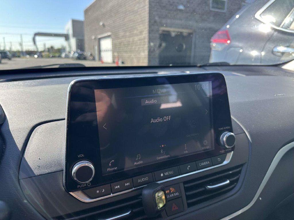 Used 2020 Nissan Altima 2.5 S AWD/4WD image 24