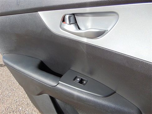 Used 2023 Kia Forte LXS image 23