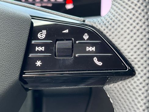 New 2026 Audi SQ5 Prestige AWD/4WD image 19