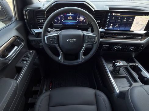New 2026 Chevrolet Silverado 1500 LT Trail Boss w/ LT Trail Boss Premium Package AWD/4WD image 12