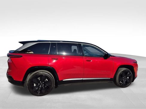 Used 2025 Jeep Wagoneer S Launch Edition image 2