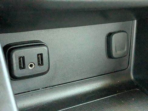 Used 2021 Chevrolet Colorado W/T w/ WT Convenience Package image 20