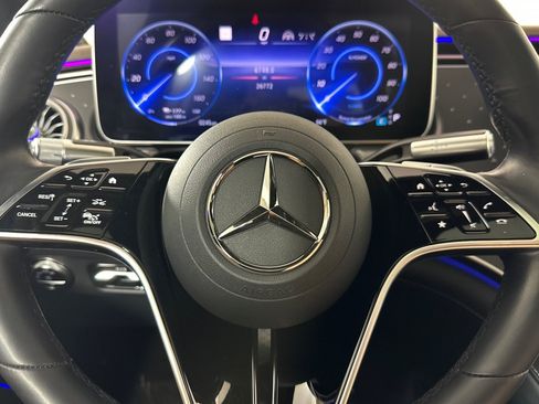 Used 2022 Mercedes-Benz EQS 450+ Sedan image 22