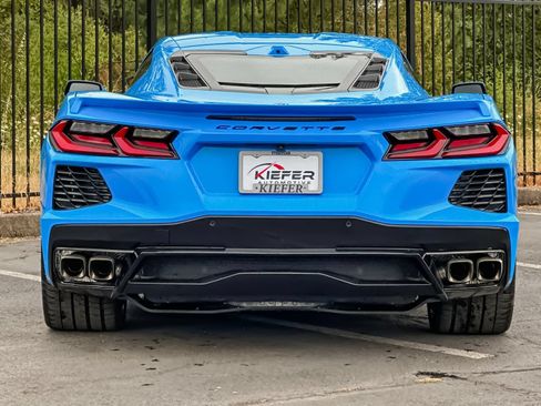 Used 2023 Chevrolet Corvette Stingray Preferred Cpe RWD image 4