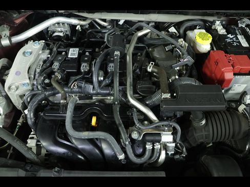 Used 2024 Nissan Sentra SV FWD image 18