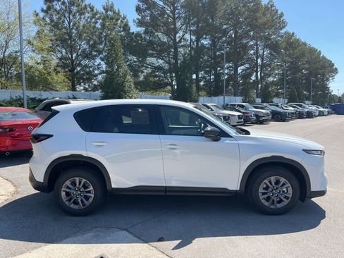 New 2026 MAZDA CX-5 Select AWD/4WD image 3
