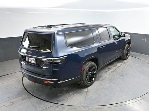 New 2026 Jeep Grand Wagoneer L Limited AWD/4WD image 41