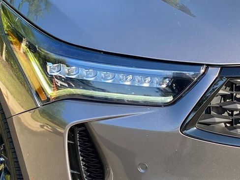 Used 2023 Acura RDX w/ Advance Package FWD image 4