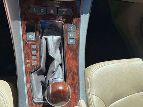 Used 2013 Buick LaCrosse Premium FWD image 28