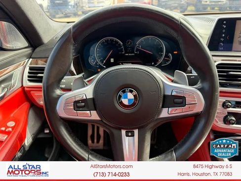 Used 2018 BMW M760i xDrive AWD/4WD image 25