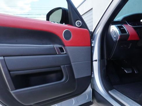 Used 2019 Land Rover Range Rover Sport Supercharged image 28