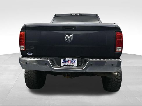 Used 2017 RAM 2500 Tradesman w/ Chrome Appearance Group AWD/4WD image 4