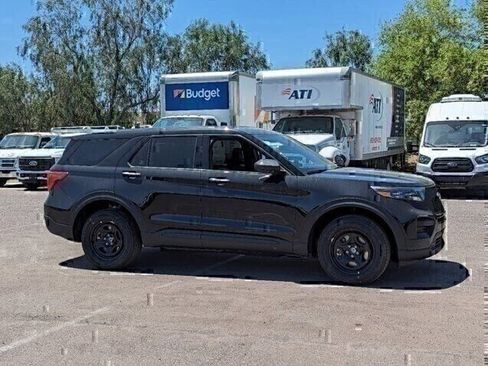 New 2024 Ford Explorer 4WD Police Interceptor image 9