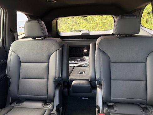 New 2026 Buick Enclave Preferred w/ Power Package AWD/4WD image 3