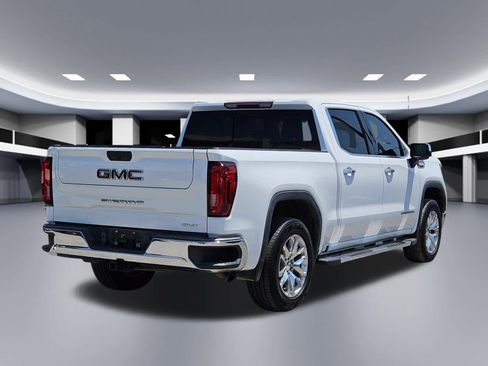 Used 2020 GMC Sierra 1500 SLT RWD image 5