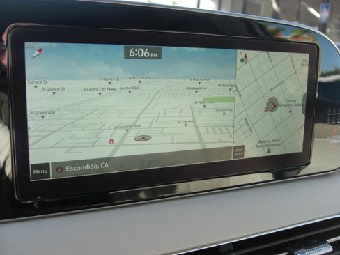 Used 2022 Hyundai Palisade SEL w/ 8P Bench Seat Package FWD image 25