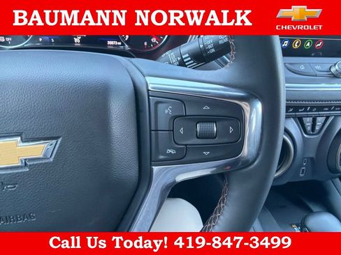 Used 2023 Chevrolet Blazer Premier AWD/4WD image 22