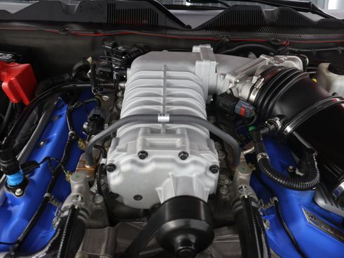 Used 2011 Ford Mustang Shelby GT500 RWD image 18