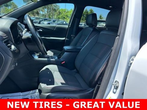 Used 2024 Chevrolet Equinox RS FWD image 14