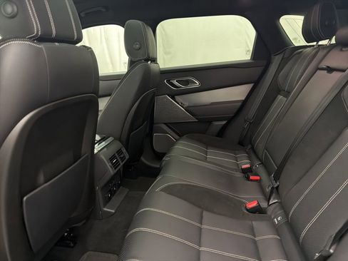 Used 2018 Land Rover Range Rover Velar R-Dynamic SE image 20