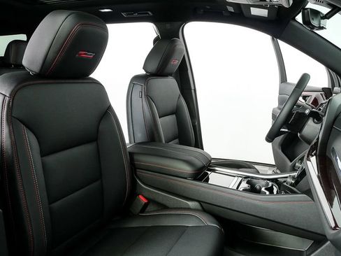 New 2026 Chevrolet Traverse Z71 w/ Driver Confidence Package image 23