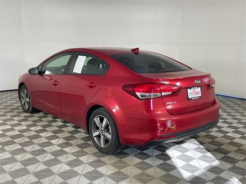 Used 2018 Kia Forte S image 13