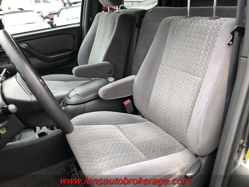 Used 2005 Toyota Tundra SR5 RWD image 12
