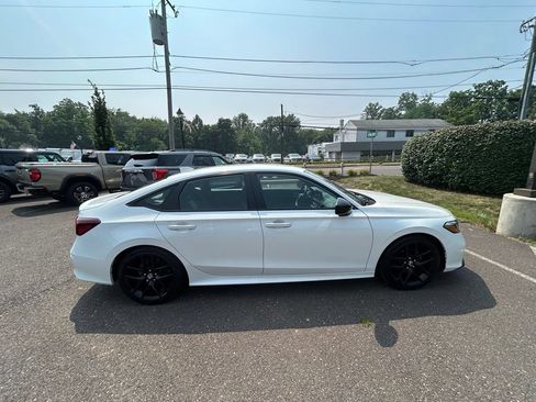 Used 2025 Honda Civic Sport image 4
