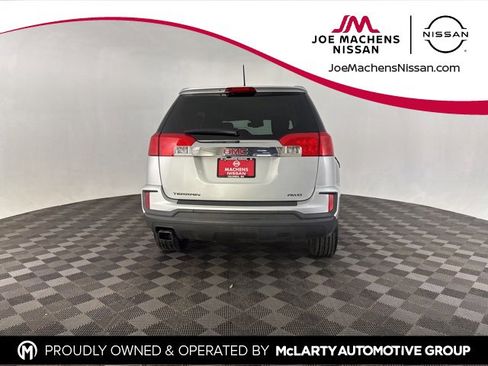 Used 2017 GMC Terrain SLE image 7