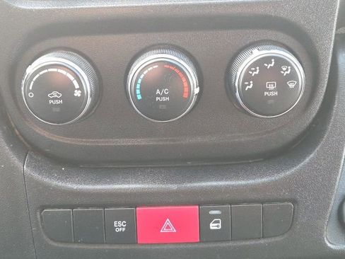 Used 2021 RAM ProMaster 3500 image 28