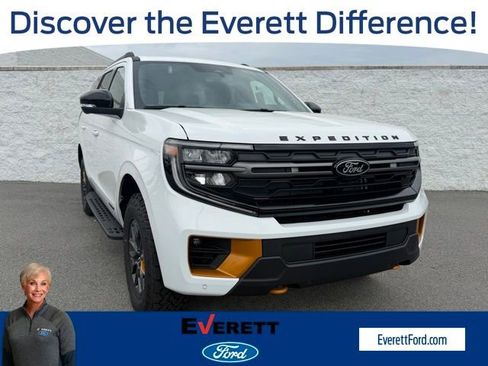 New 2026 Ford Expedition Tremor image 1