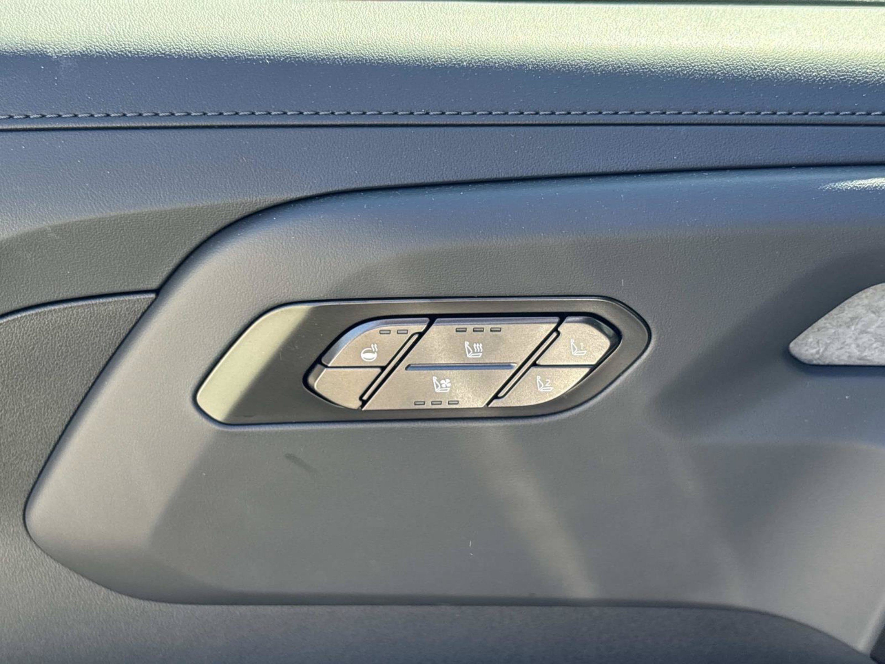 New 2027 Kia Telluride SX X-Line AWD/4WD image 18