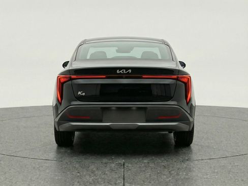 Used 2025 Kia K4 LXS image 7