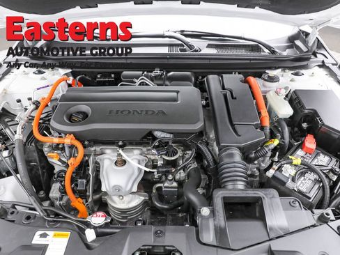 Used 2025 Honda Accord Sport image 7