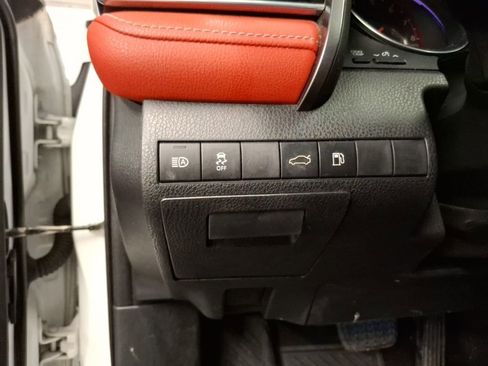 Used 2018 Toyota Camry XSE image 22