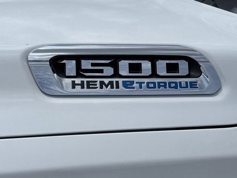 Used 2023 RAM 1500 Big Horn AWD/4WD image 12