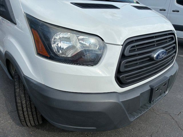 Used 2018 Ford Transit 150 XL RWD image 7