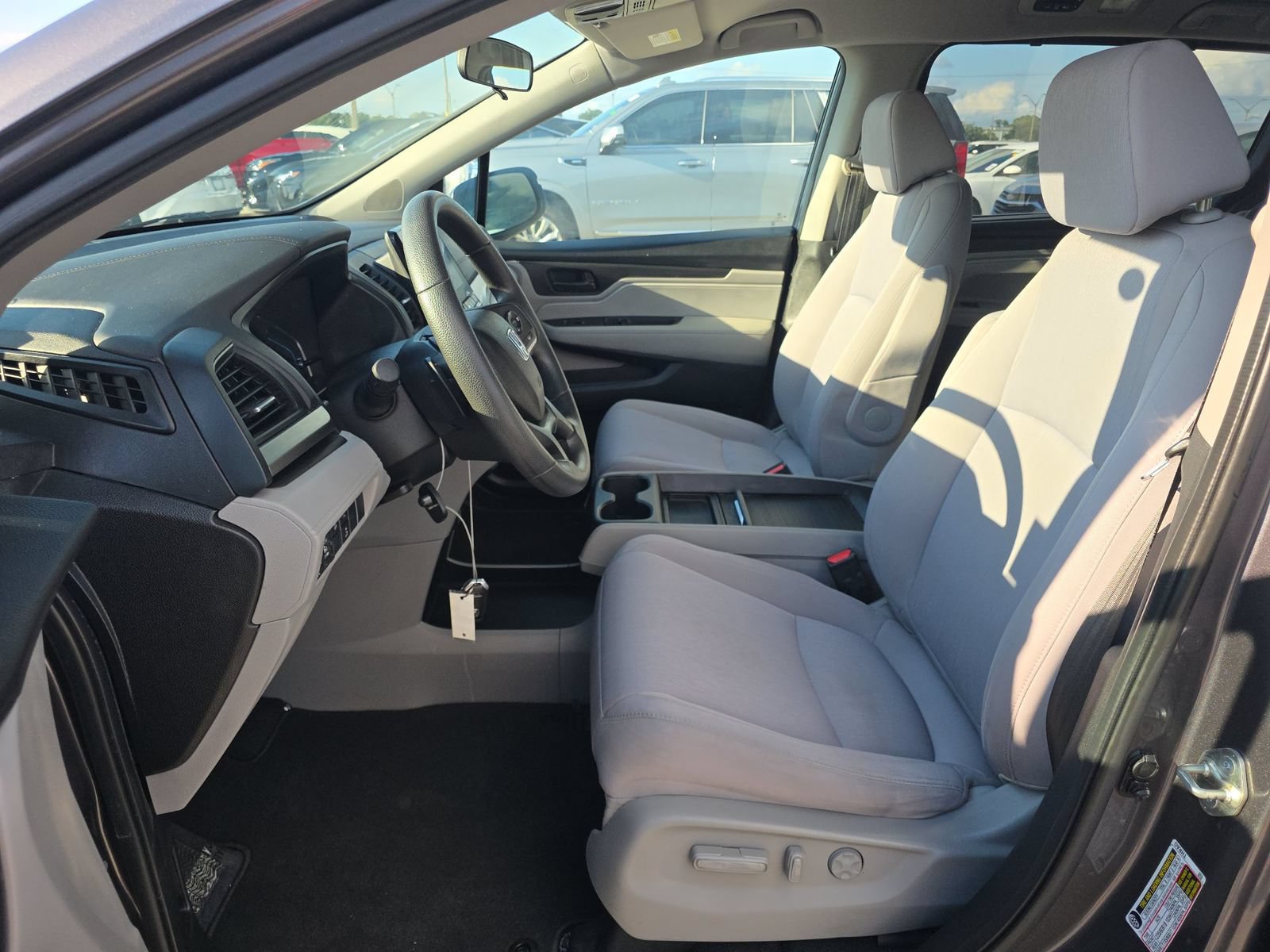 Used 2019 Honda Odyssey EX image 5