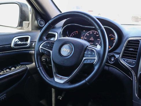 Used 2017 Jeep Grand Cherokee Trailhawk image 16