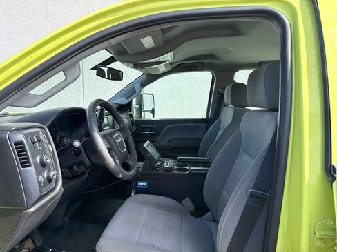 Used 2017 GMC Sierra 3500 4x4 Crew Cab image 11