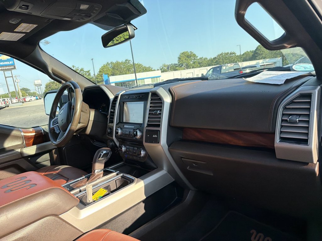 Used 2018 Ford F150 King Ranch w/ Equipment Group 601A Luxury AWD/4WD image 30