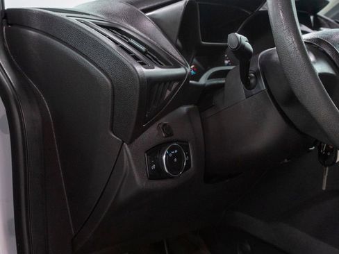 Used 2015 Ford Transit Connect XL image 17