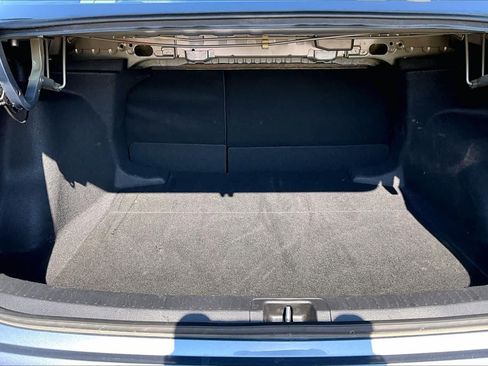 Used 2025 Toyota Corolla LE FWD image 30